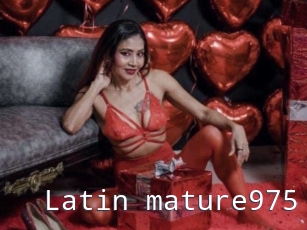 Latin_mature975