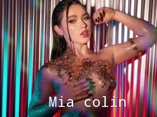 Mia_colin