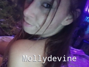 Mollydevine